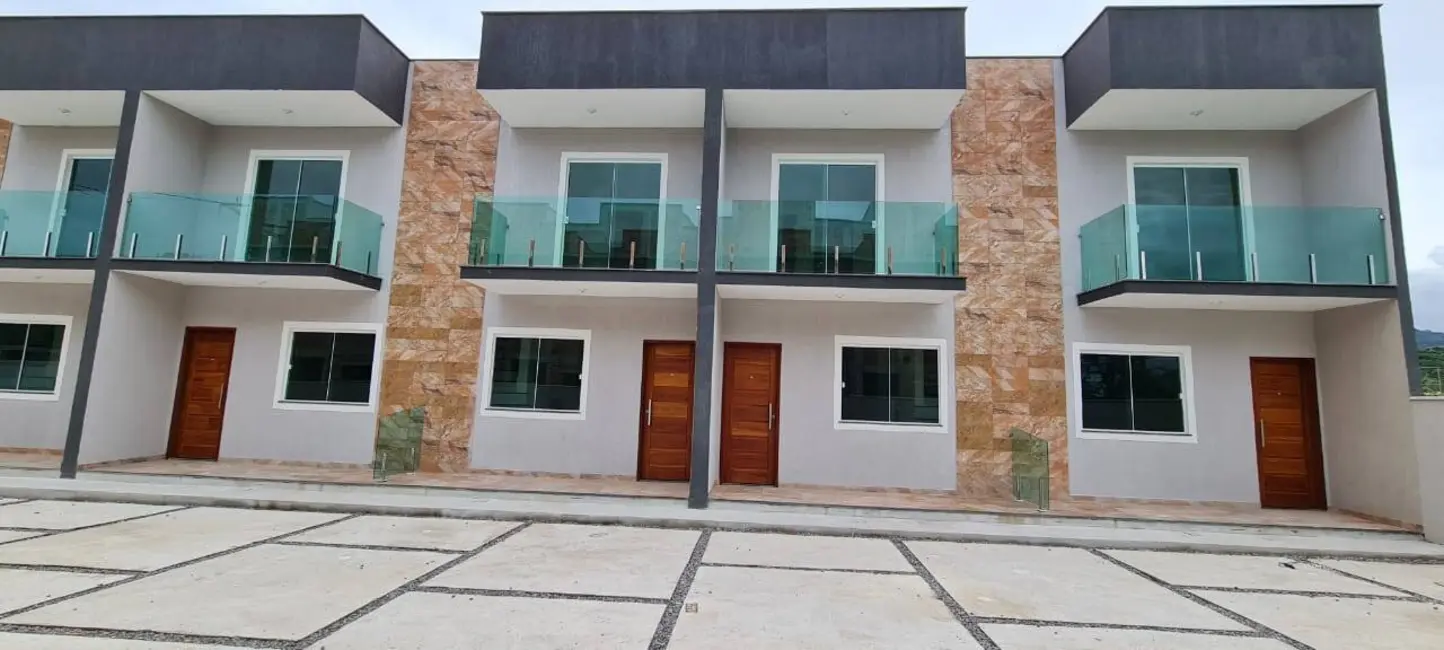 Foto 1 de Casa com 2 quartos à venda, 113m2 em Jardim Atlântico Oeste (Itaipuaçu), Marica - RJ