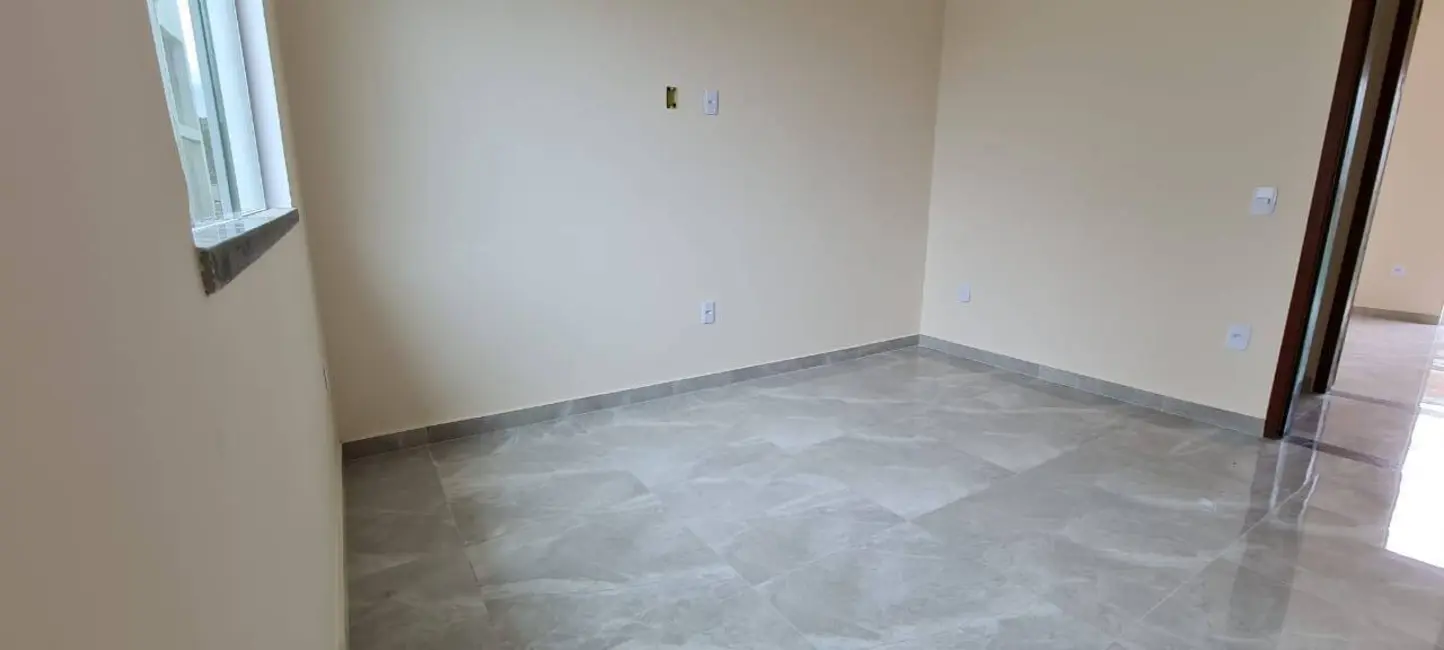 Foto 8 de Casa com 2 quartos à venda, 113m2 em Jardim Atlântico Oeste (Itaipuaçu), Marica - RJ