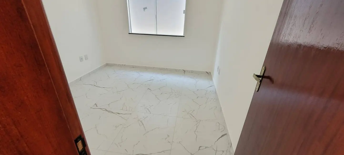 Foto 7 de Casa com 2 quartos à venda, 240m2 em Jardim Atlântico Central (Itaipuaçu), Marica - RJ