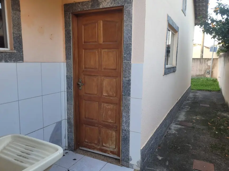 Foto 2 de Casa com 2 quartos à venda, 260m2 em Barroco (Itaipuaçu), Marica - RJ