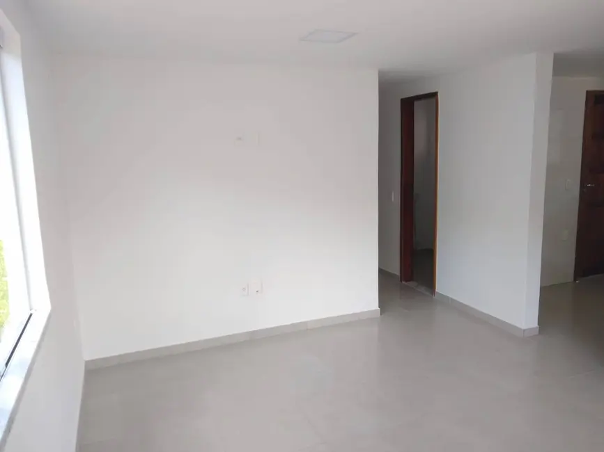 Foto 9 de Casa com 2 quartos à venda em Marica - RJ