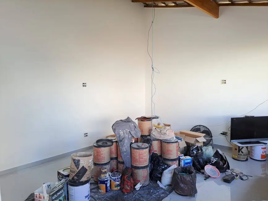 Foto 3 de Casa com 5 quartos à venda, 480m2 em Jardim Atlântico Oeste (Itaipuaçu), Marica - RJ