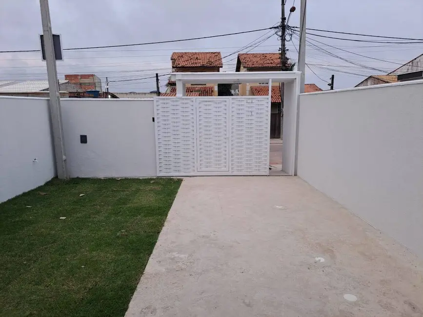 Foto 2 de Casa com 2 quartos à venda, 240m2 em Jardim Atlântico Central (Itaipuaçu), Marica - RJ