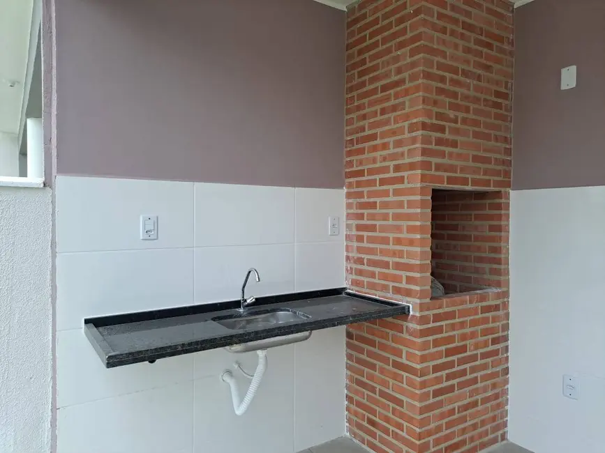 Foto 8 de Casa com 2 quartos à venda, 240m2 em Jardim Atlântico Central (Itaipuaçu), Marica - RJ