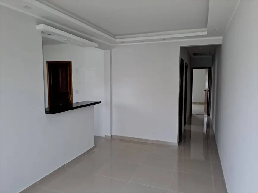 Foto 6 de Casa com 2 quartos à venda, 240m2 em Jardim Atlântico Central (Itaipuaçu), Marica - RJ