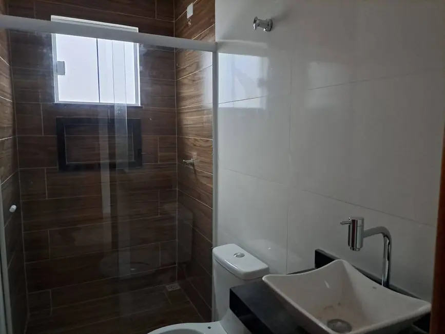 Foto 7 de Casa com 2 quartos à venda, 240m2 em Jardim Atlântico Central (Itaipuaçu), Marica - RJ