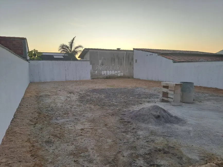 Foto 7 de Casa com 2 quartos à venda, 480m2 em Jardim Atlântico Central (Itaipuaçu), Marica - RJ