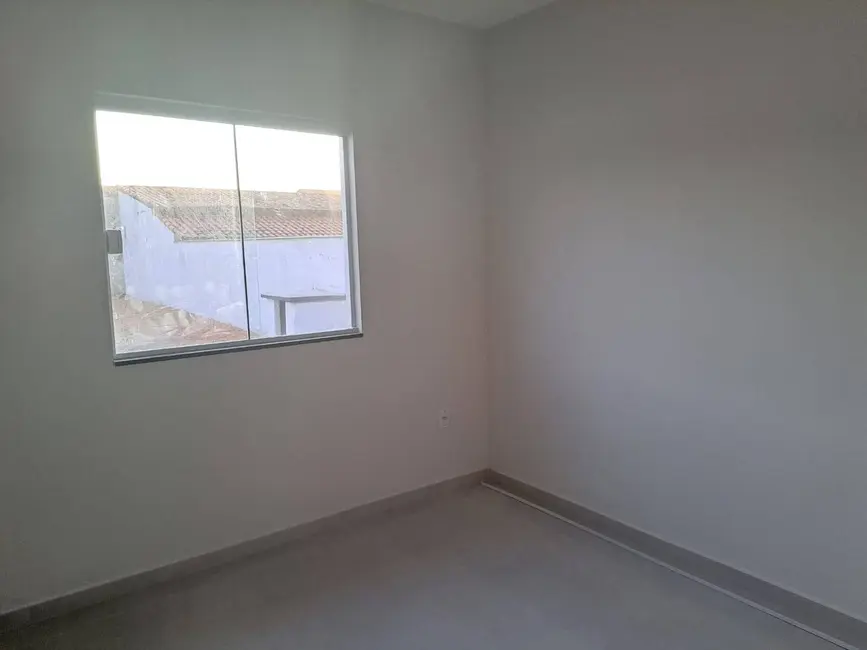 Foto 4 de Casa com 2 quartos à venda, 480m2 em Jardim Atlântico Central (Itaipuaçu), Marica - RJ