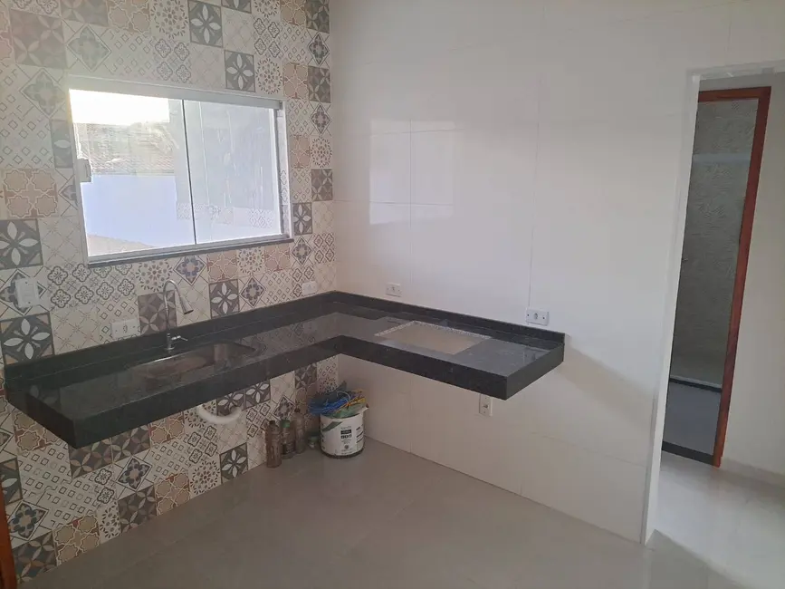 Foto 3 de Casa com 2 quartos à venda, 480m2 em Jardim Atlântico Central (Itaipuaçu), Marica - RJ