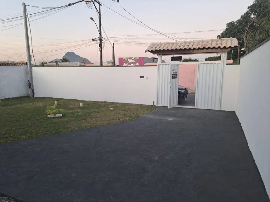 Foto 6 de Casa com 2 quartos à venda, 480m2 em Jardim Atlântico Central (Itaipuaçu), Marica - RJ