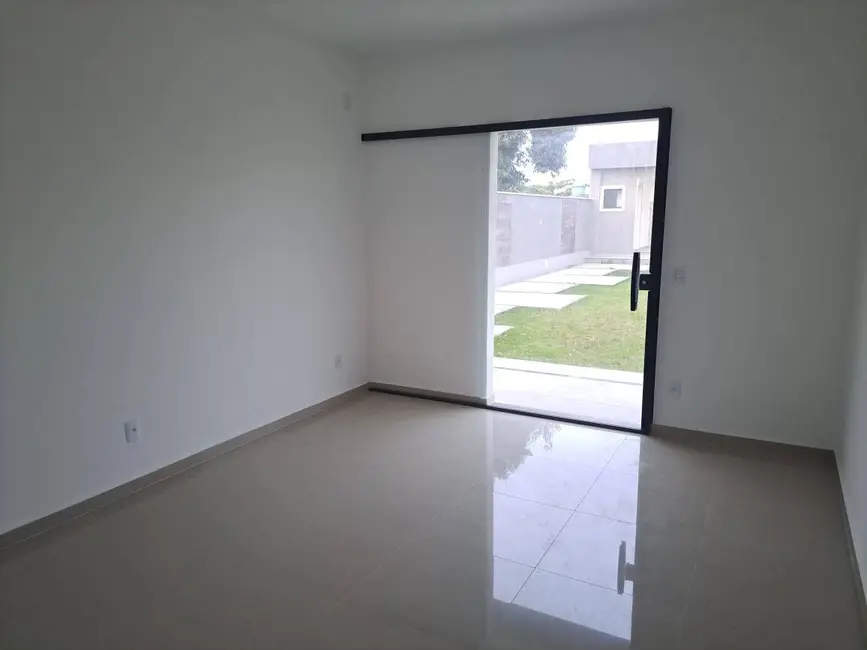 Foto 6 de Casa à venda, 480m2 em Jardim Atlântico Central (Itaipuaçu), Marica - RJ