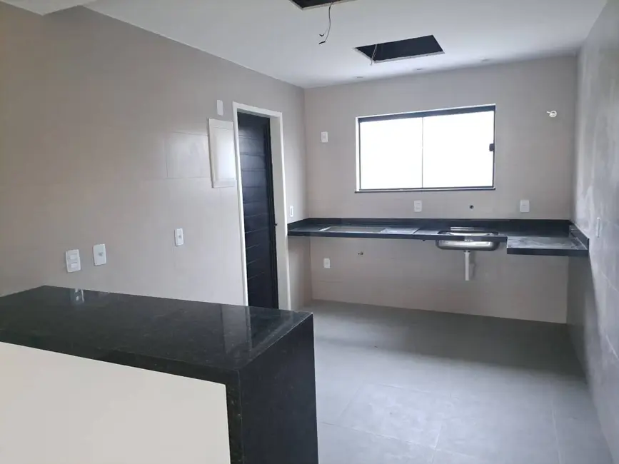 Foto 21 de Casa à venda, 480m2 em Jardim Atlântico Central (Itaipuaçu), Marica - RJ