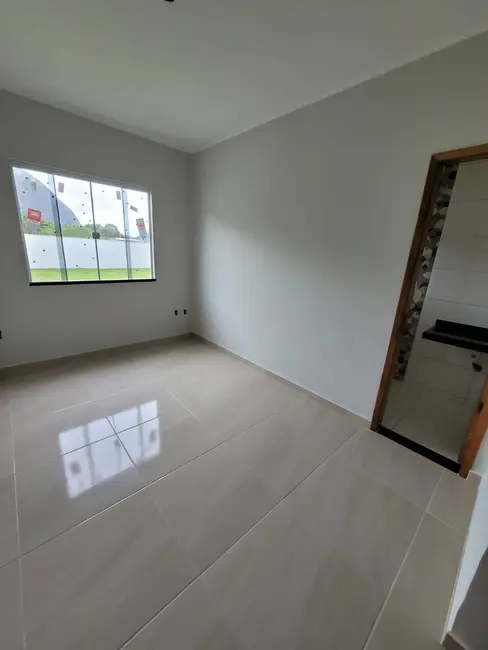 Foto 3 de Casa com 3 quartos à venda, 240m2 em Jardim Atlântico Oeste (Itaipuaçu), Marica - RJ