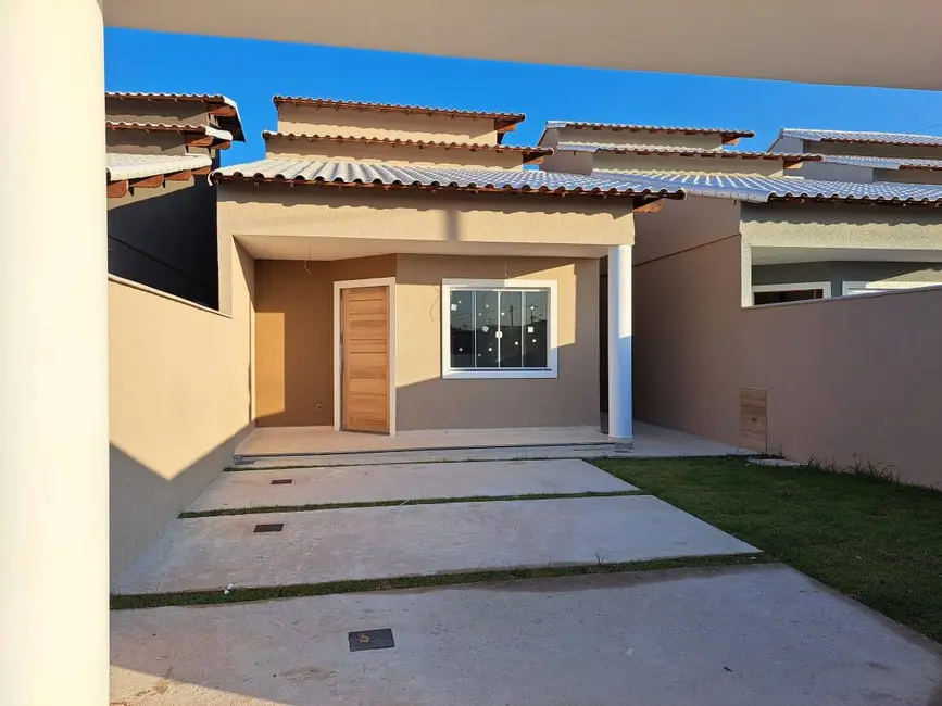 Foto 1 de Casa com 2 quartos à venda, 240m2 em Jardim Atlântico Leste (Itaipuaçu), Marica - RJ