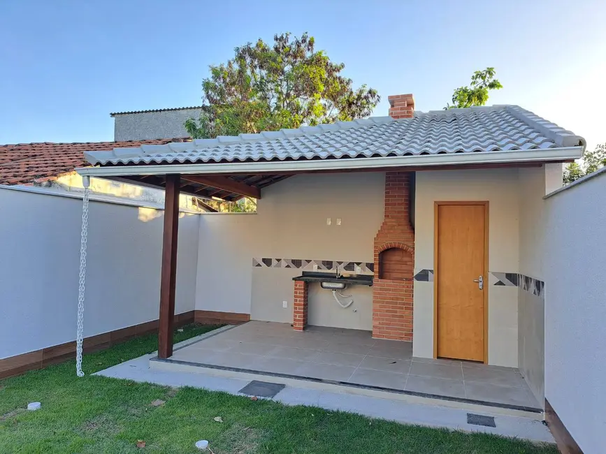 Foto 4 de Casa com 2 quartos à venda, 240m2 em Jardim Atlântico Leste (Itaipuaçu), Marica - RJ