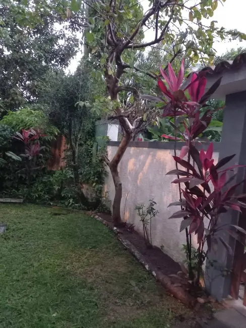 Foto 3 de Casa com 3 quartos à venda, 450m2 em Niteroi - RJ