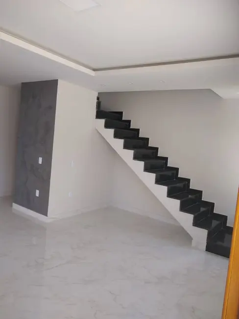 Foto 7 de Casa com 3 quartos à venda, 156m2 em Jardim Atlântico Central (Itaipuaçu), Marica - RJ