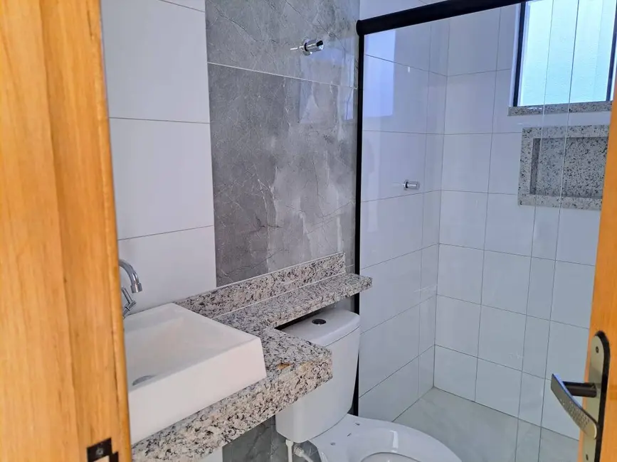 Foto 7 de Casa com 2 quartos à venda, 240m2 em Jardim Atlântico Central (Itaipuaçu), Marica - RJ
