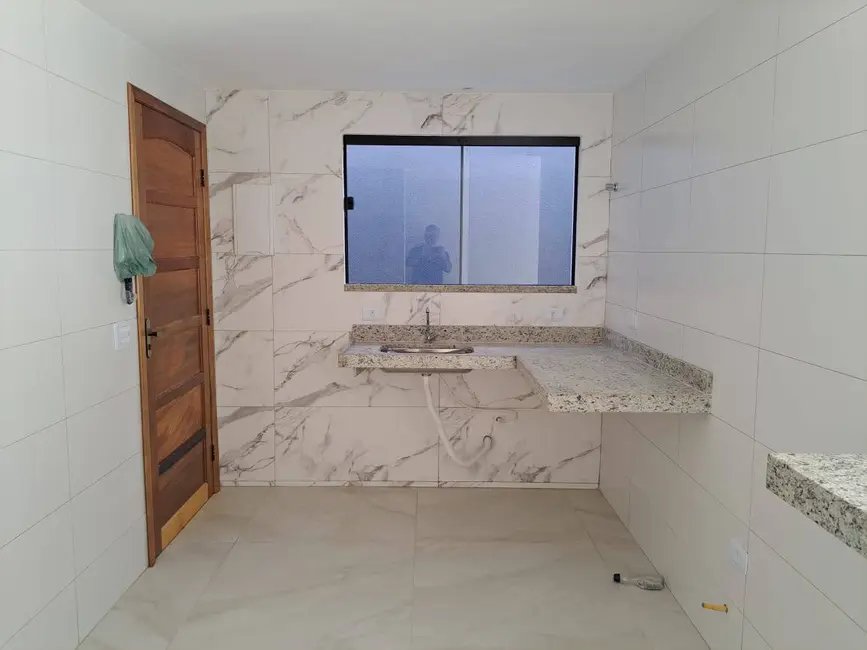 Foto 6 de Casa com 2 quartos à venda, 240m2 em Jardim Atlântico Central (Itaipuaçu), Marica - RJ