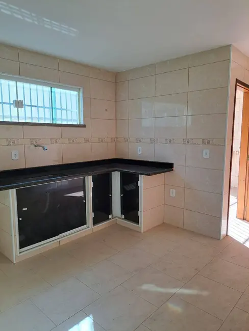 Foto 2 de Casa com 3 quartos à venda, 440m2 em Jardim Atlântico Oeste (Itaipuaçu), Marica - RJ