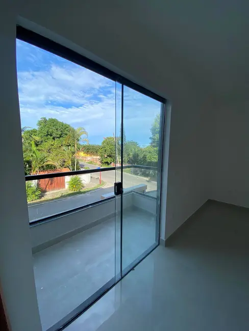 Foto 2 de Apartamento com 3 quartos à venda, 122m2 em Jardim Atlântico Leste (Itaipuaçu), Marica - RJ