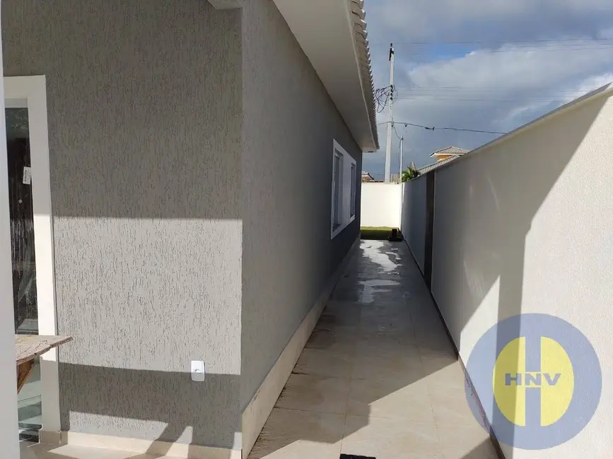 Foto 3 de Casa com 3 quartos à venda, 480m2 em Jardim Atlântico Leste (Itaipuaçu), Marica - RJ