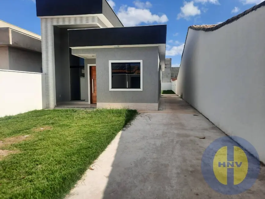 Foto 1 de Casa à venda, 240m2 em Jardim Atlântico Oeste (Itaipuaçu), Marica - RJ