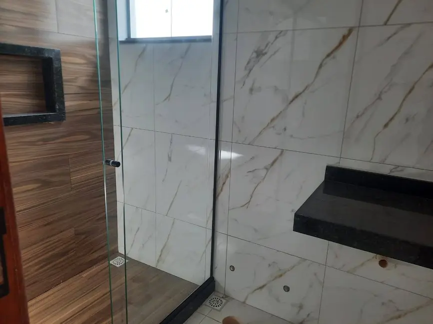 Foto 4 de Casa à venda, 240m2 em Jardim Atlântico Oeste (Itaipuaçu), Marica - RJ