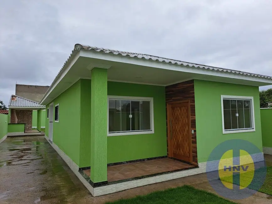 Foto 1 de Casa com 3 quartos à venda em Jardim Atlântico Oeste (Itaipuaçu), Marica - RJ