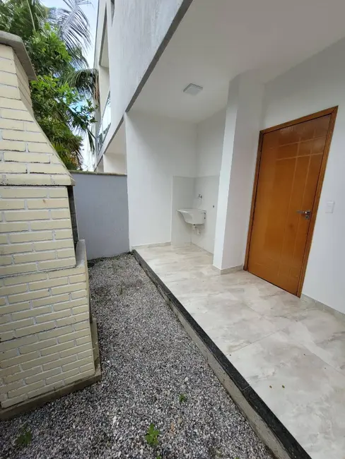 Foto 6 de Casa com 2 quartos à venda em Jardim Atlântico Central (Itaipuaçu), Marica - RJ