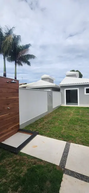 Foto 2 de Casa com 3 quartos à venda em Jardim Atlântico Central (Itaipuaçu), Marica - RJ