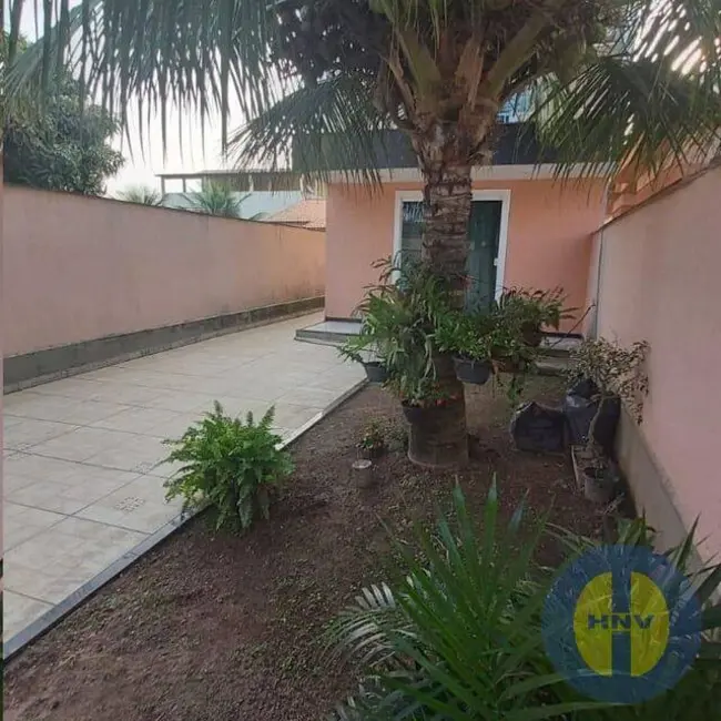 Foto 4 de Casa à venda, 240m2 em Marica - RJ