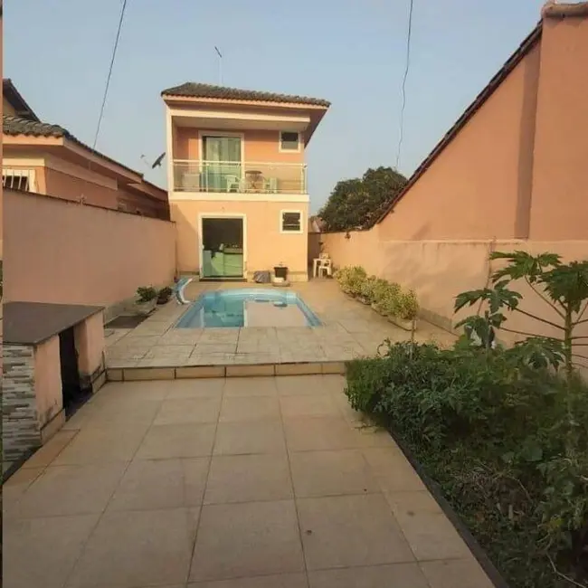 Foto 5 de Casa à venda, 240m2 em Marica - RJ