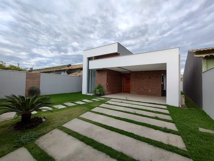 Foto 1 de Casa com 3 quartos à venda, 480m2 em Jardim Atlântico Central (Itaipuaçu), Marica - RJ