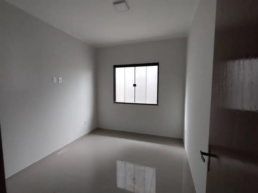 Foto 8 de Casa com 3 quartos à venda, 480m2 em Jardim Atlântico Central (Itaipuaçu), Marica - RJ