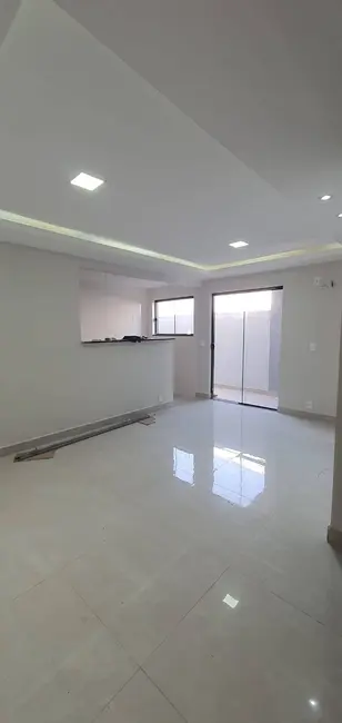 Foto 3 de Apartamento com 2 quartos à venda, 90m2 em Jardim Atlântico Oeste (Itaipuaçu), Marica - RJ