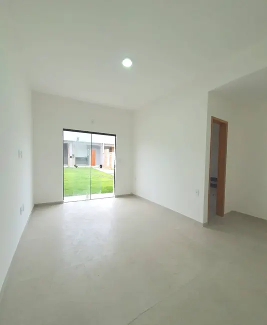 Foto 6 de Casa com 3 quartos à venda, 240m2 em Jardim Atlântico Central (Itaipuaçu), Marica - RJ