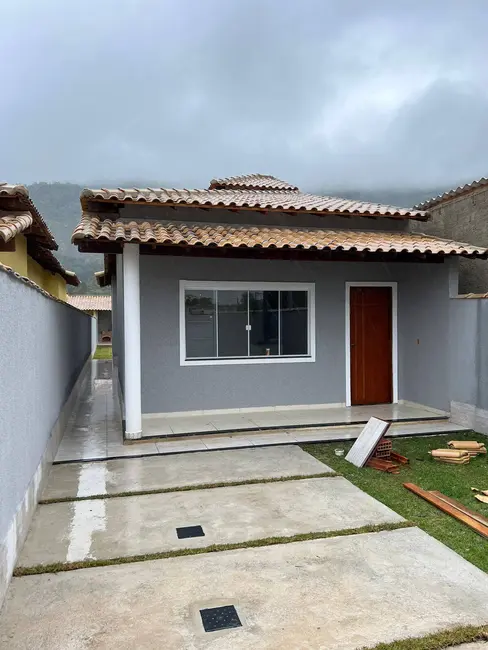 Foto 1 de Casa com 2 quartos à venda, 240m2 em Barroco (Itaipuaçu), Marica - RJ