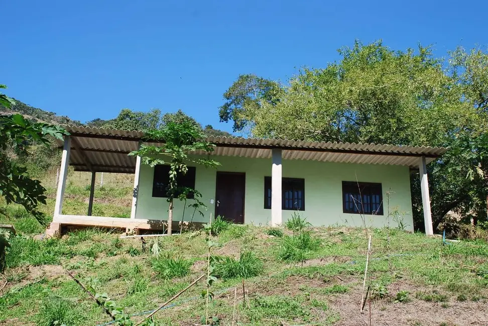 Foto 2 de Sítio / Rancho à venda, 270000m2 em Marica - RJ