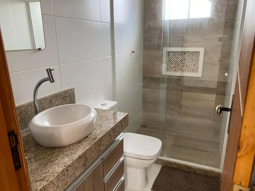 Casa com 3 quartos à venda, 360m2 em Marica - RJ - imagem 5 Foto 5 de Casa com 3 quartos à venda, 360m2 em Marica - RJ