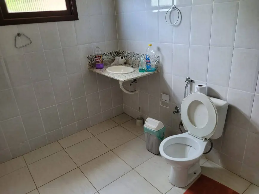 Foto 8 de Chácara com 5 quartos à venda, 6000m2 em Itaocaia Valley (Itaipuaçu), Marica - RJ