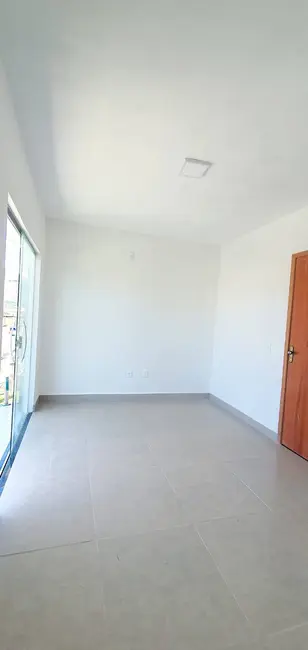 Foto 6 de Casa com 2 quartos à venda, 100m2 em Jardim Atlântico Central (Itaipuaçu), Marica - RJ