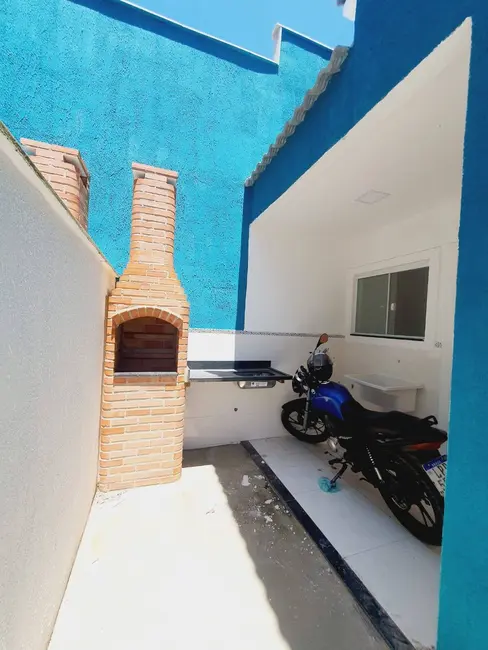 Foto 2 de Casa com 2 quartos à venda, 100m2 em Jardim Atlântico Central (Itaipuaçu), Marica - RJ