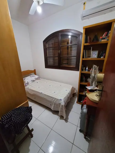 Foto 8 de Casa com 3 quartos à venda, 2000m2 em Jardim Atlântico Oeste (Itaipuaçu), Marica - RJ