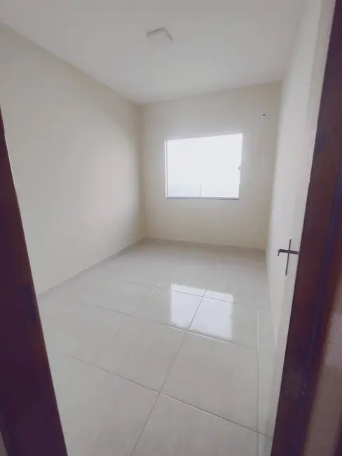 Foto 7 de Casa com 3 quartos à venda, 225m2 em Marica - RJ