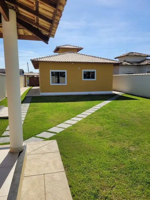 Foto 2 de Casa à venda, 480m2 em Jardim Atlântico Leste (Itaipuaçu), Marica - RJ