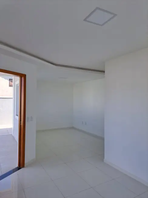 Foto 3 de Casa com 3 quartos à venda, 480m2 em Jardim Atlântico Oeste (Itaipuaçu), Marica - RJ