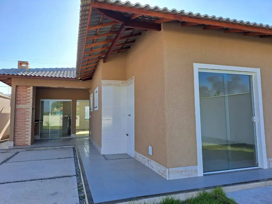 Foto 8 de Casa com 3 quartos à venda, 480m2 em Jardim Atlântico Central (Itaipuaçu), Marica - RJ