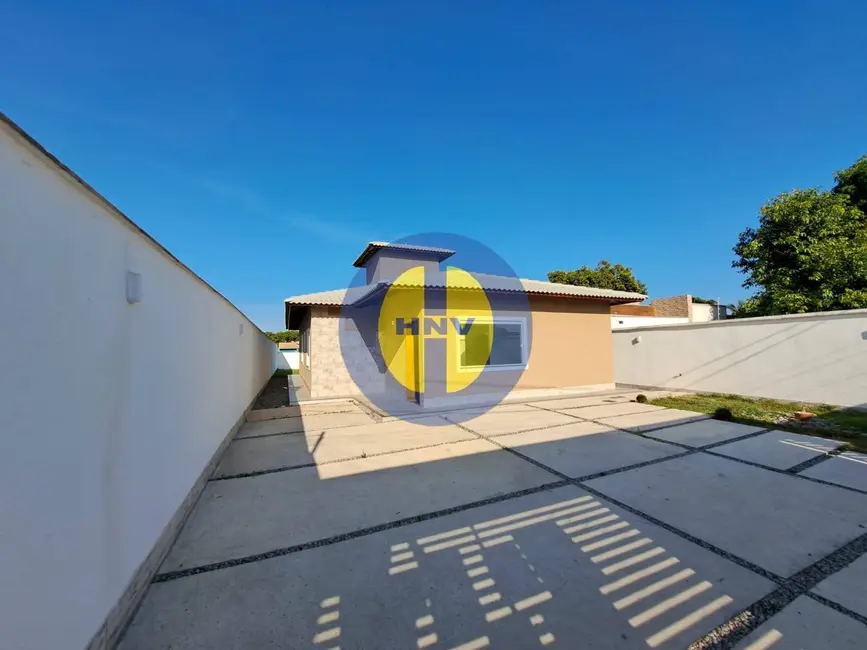 Foto 9 de Casa com 3 quartos à venda, 480m2 em Jardim Atlântico Central (Itaipuaçu), Marica - RJ