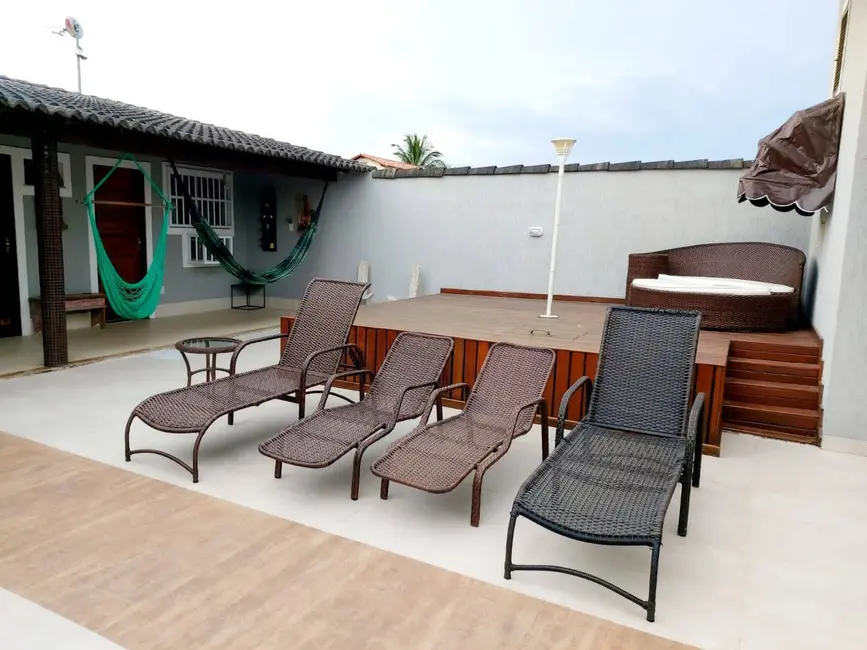 Foto 4 de Casa com 3 quartos à venda, 480m2 em Jardim Atlântico Leste (Itaipuaçu), Marica - RJ